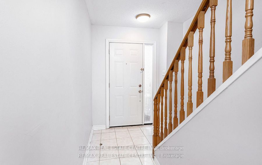 45 Bristol Road E, #68