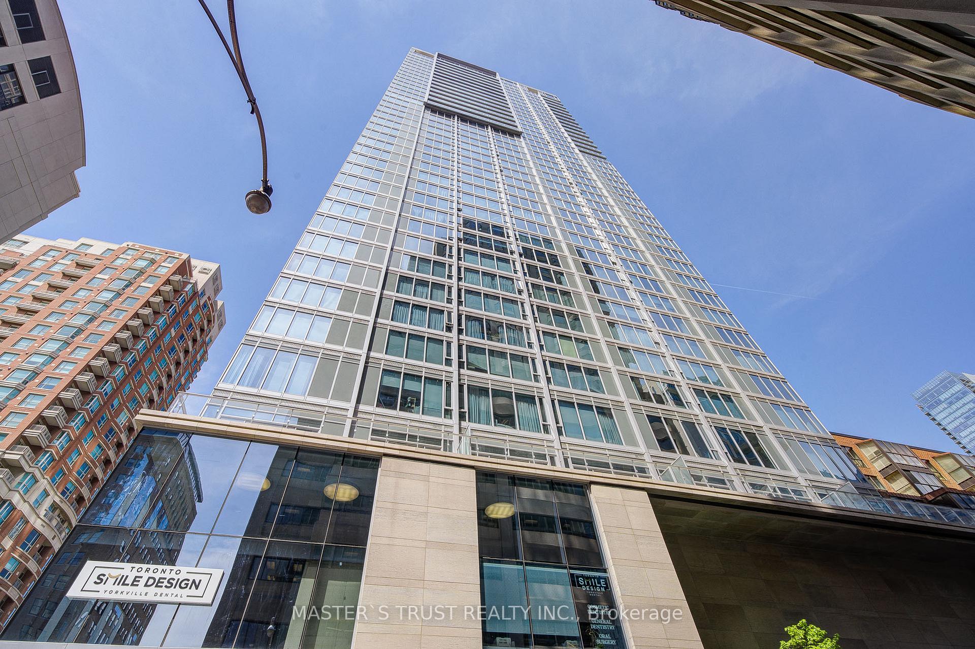 1 Bedroom Condo at 188 Cumberland, Toronto For sale