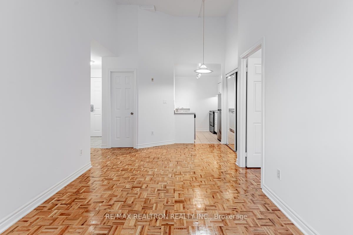 1401 Dupont Street, #116
