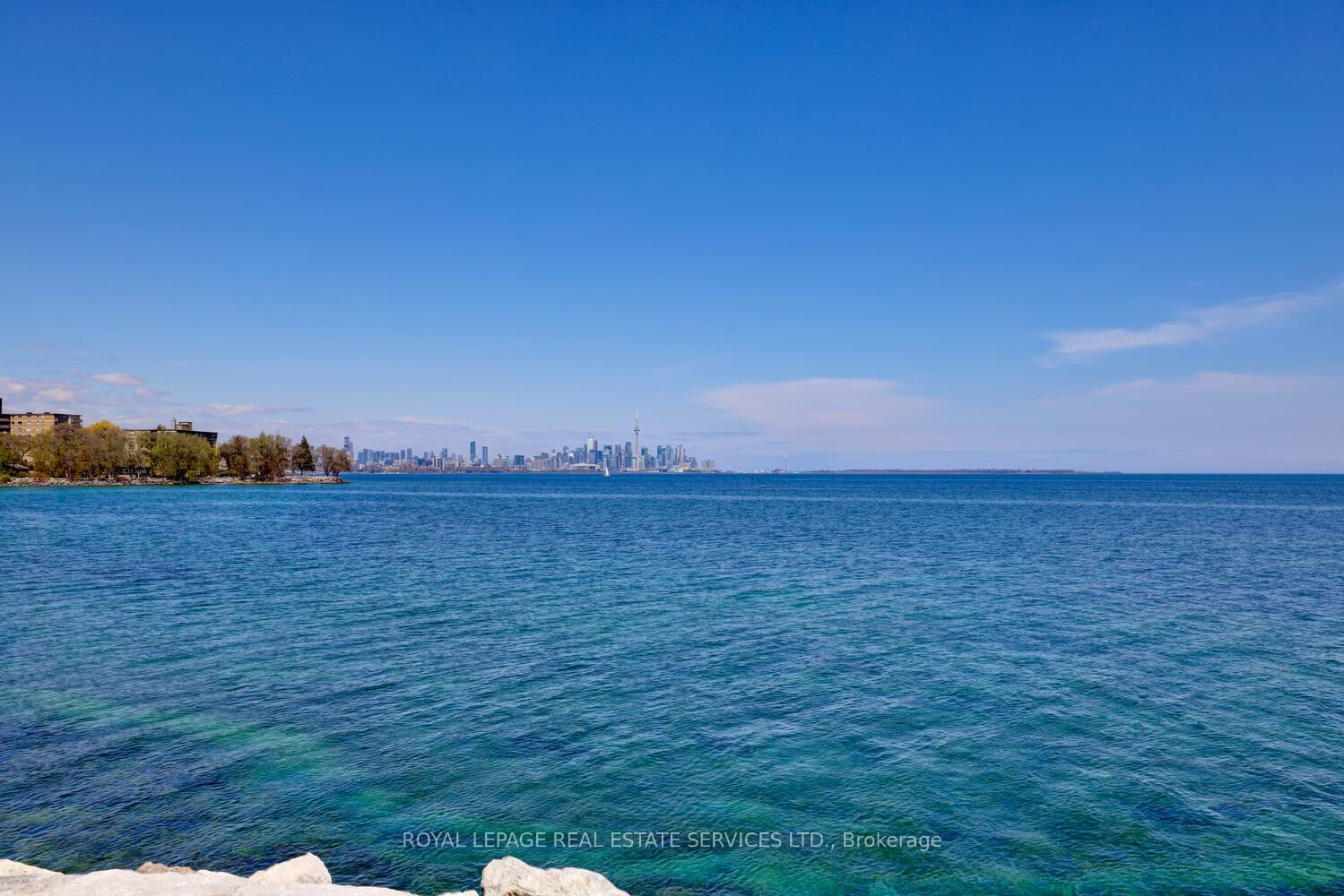 1 Bedroom Co-op at 41 Lake Shore, Toronto For sale