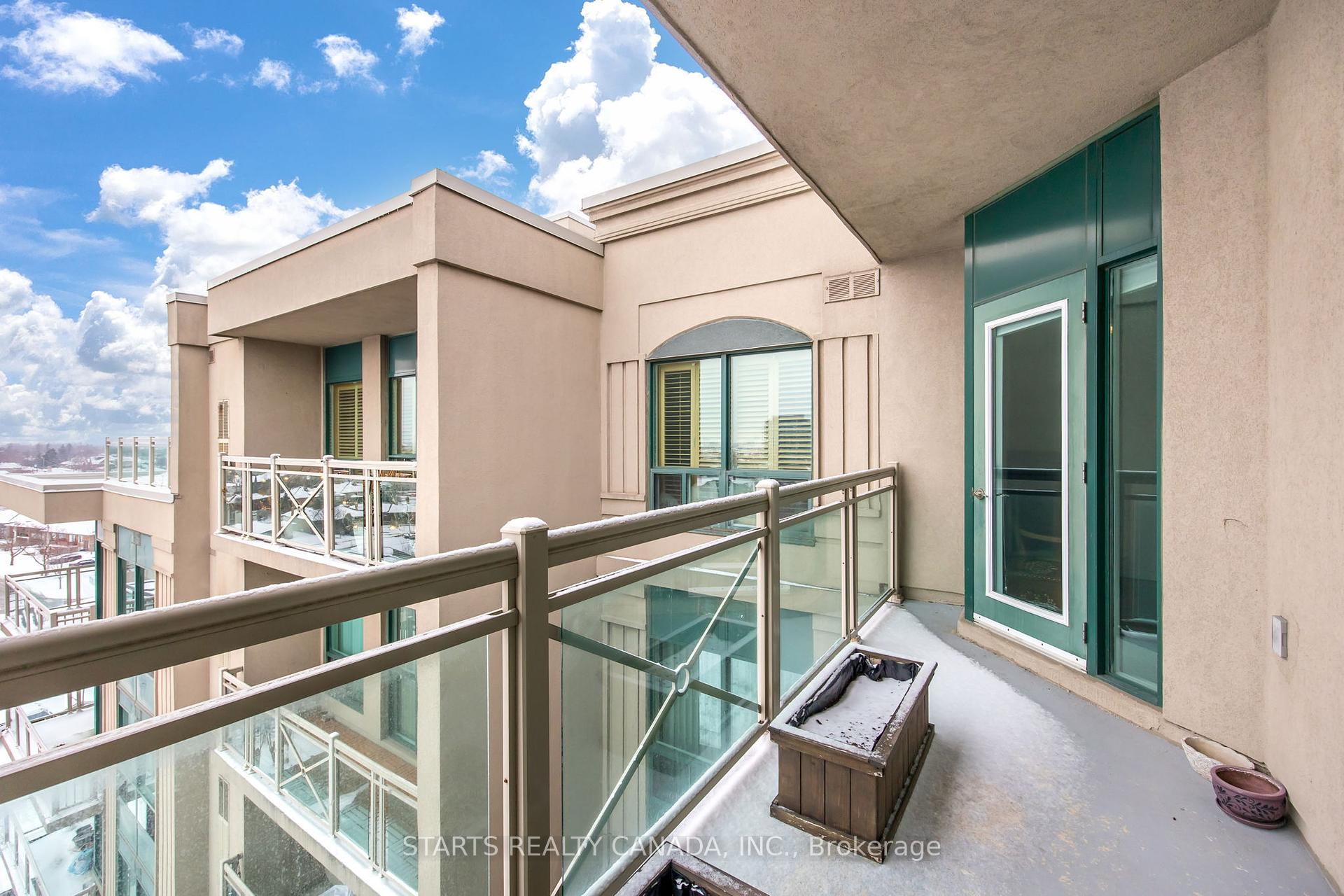 2 Bedrooms Condo at 920 Sheppard,  Toronto For sale