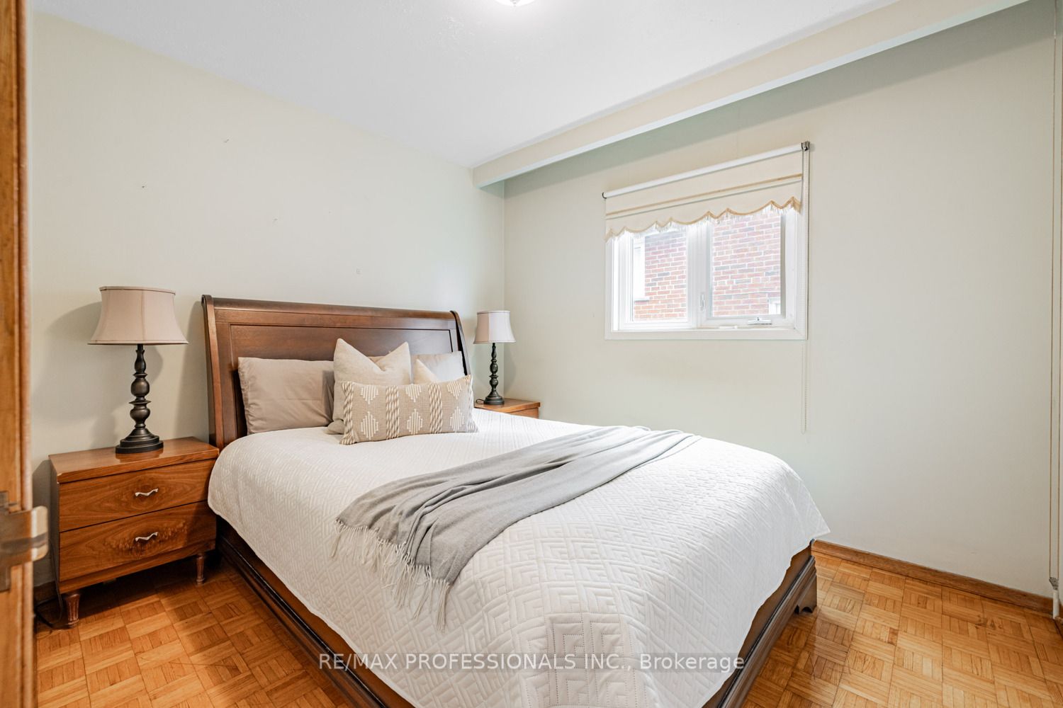 85 Blossom Crescent