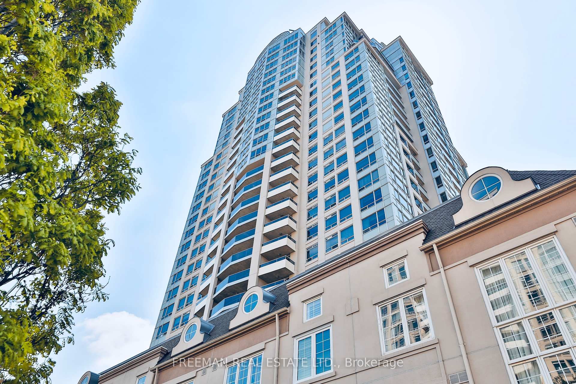 1 Bedroom Condo at 3 Rean Dr, Toronto For sale