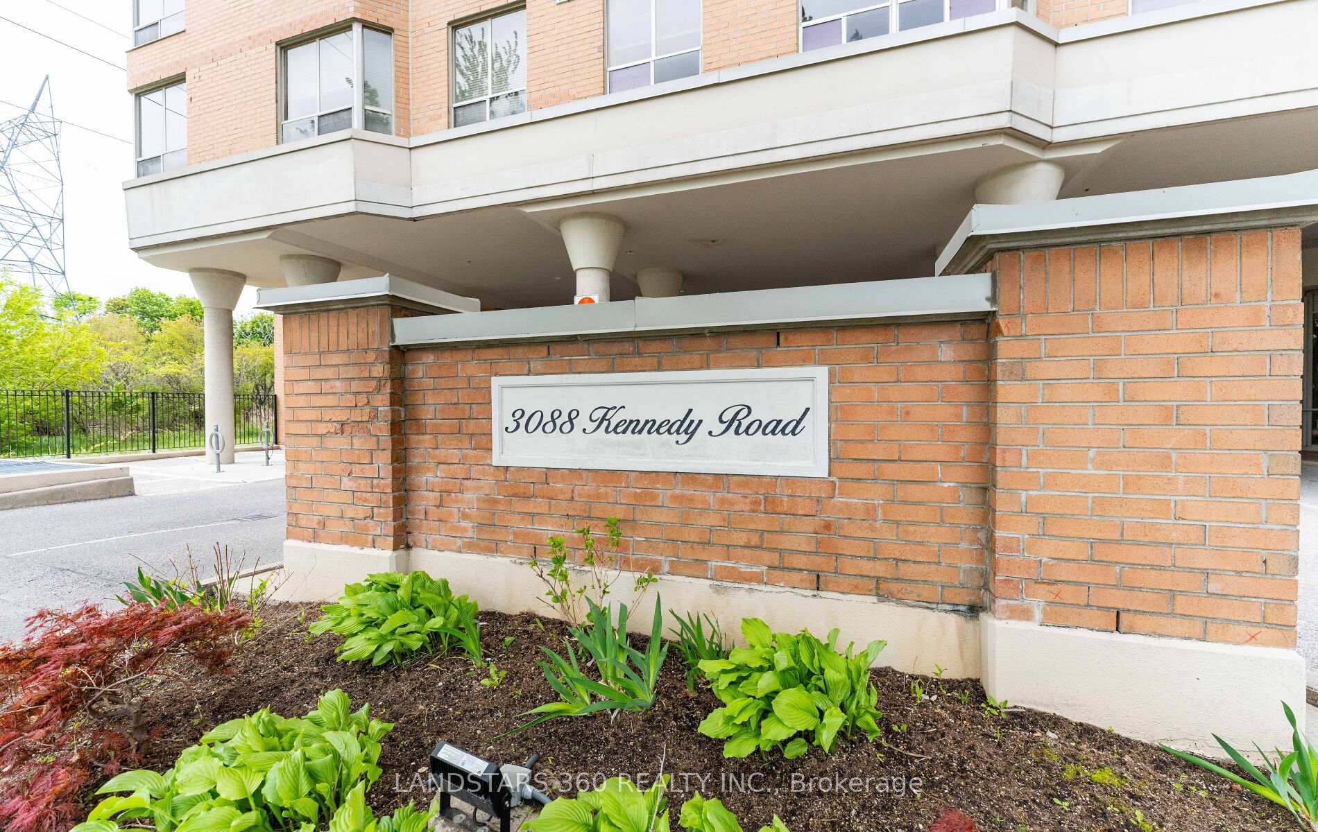 2 Bedrooms Condo at 3088 Kennedy, Toronto For sale