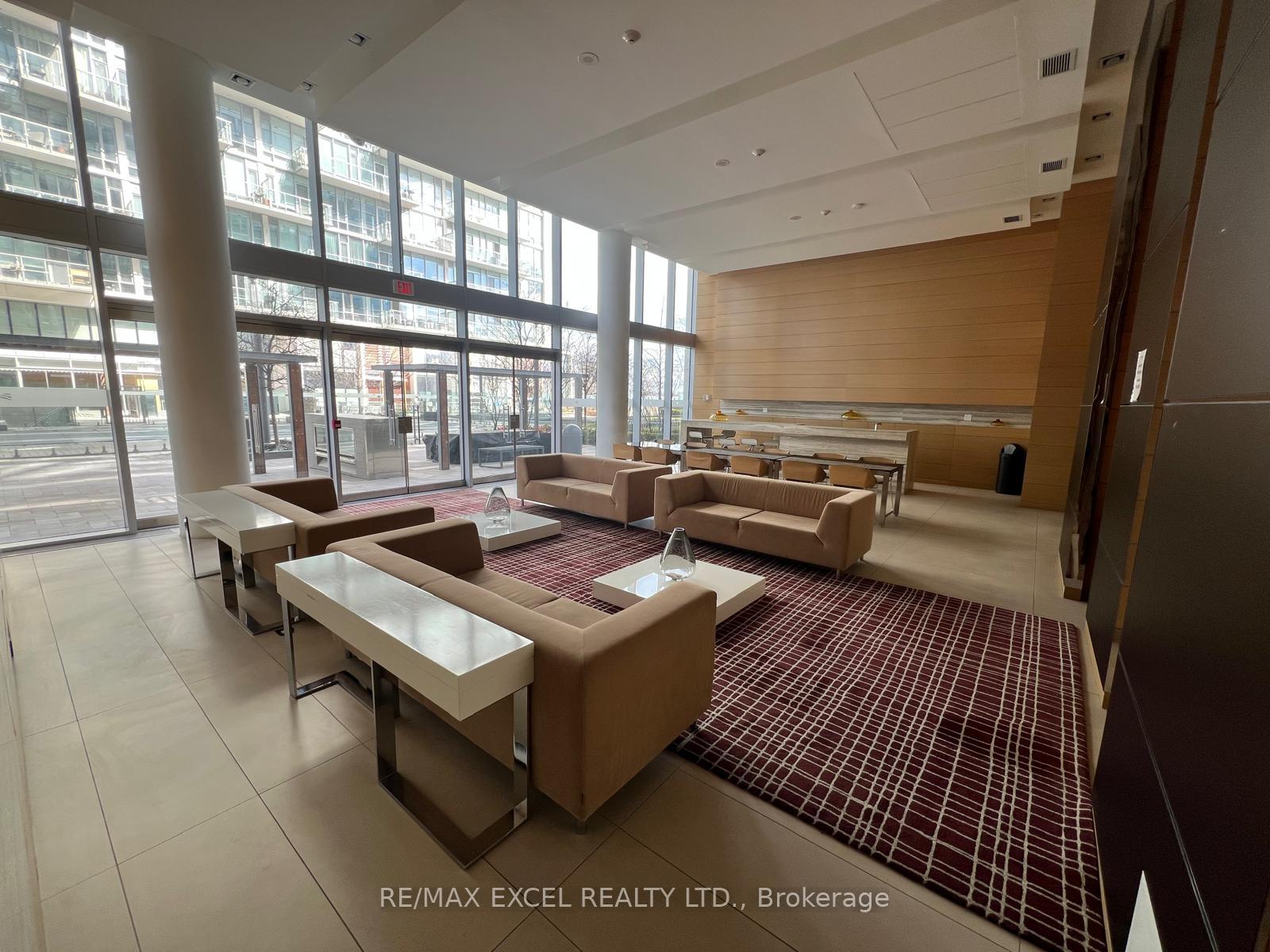 2 Bedrooms Condo at 29 Queens, Toronto For sale