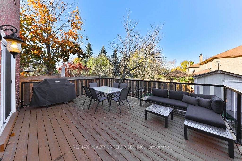 4061 Rolling Valley Drive