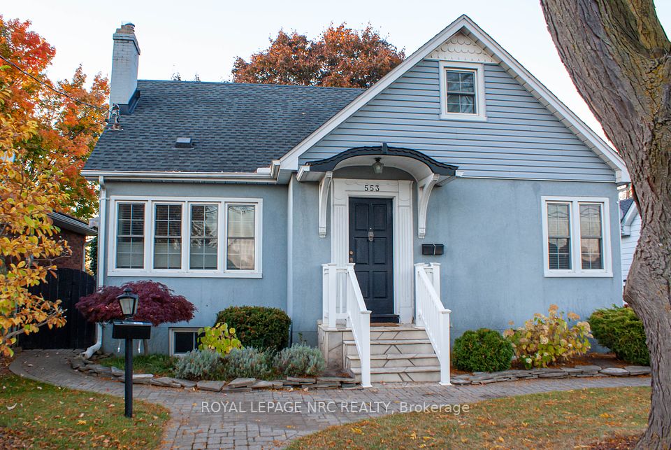 553 Carlton