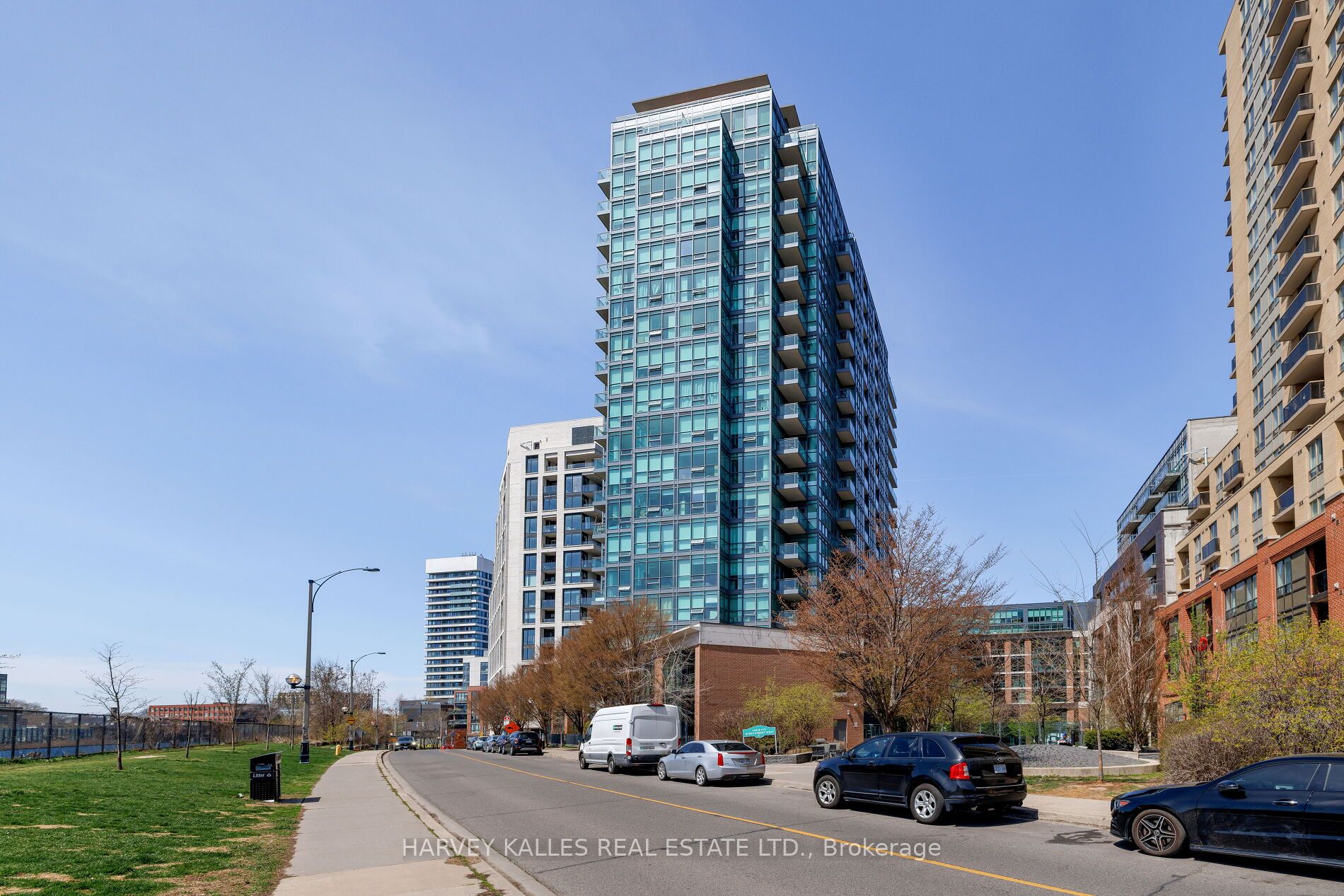 1171 Queen Street W 312