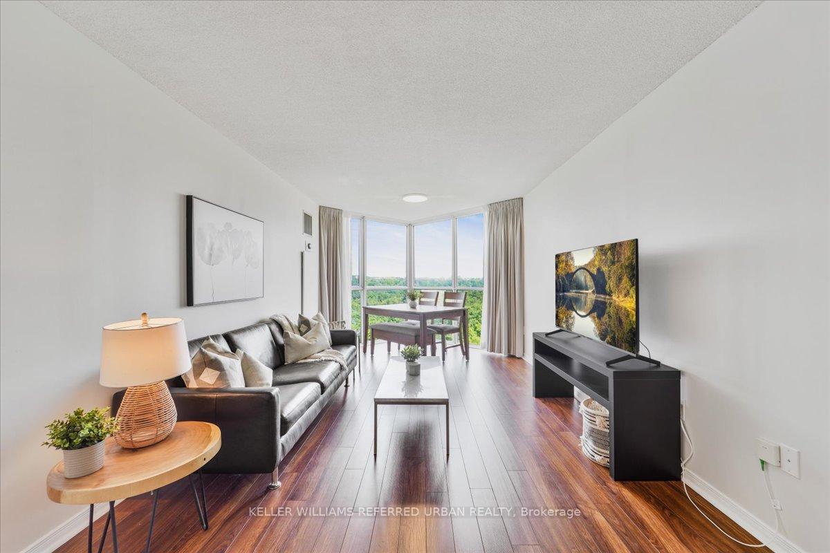 1 Bedroom Condo at 5 Concorde, Toronto For sale