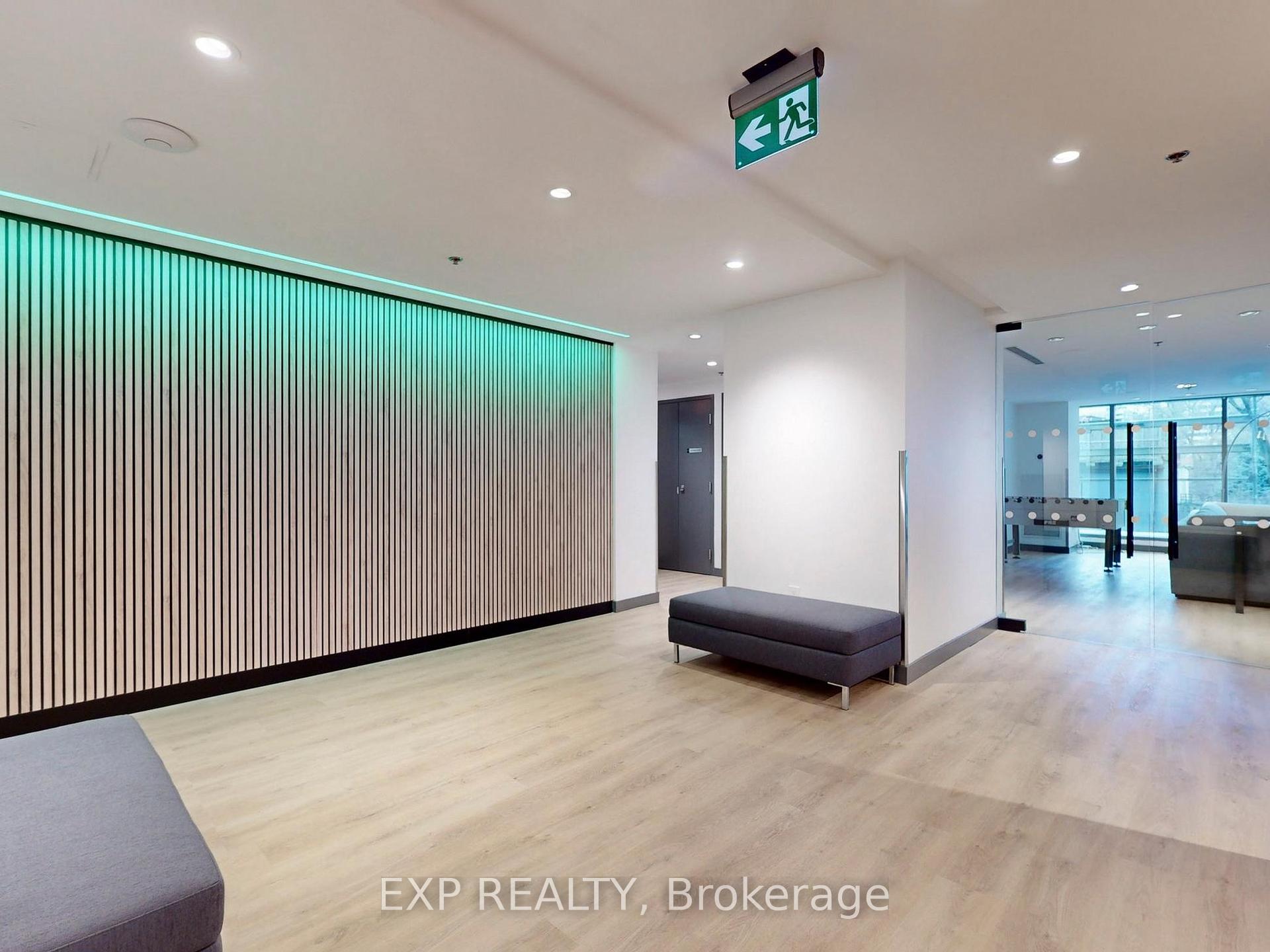 2 Bedrooms Condo at 285 Mutual, Toronto For sale