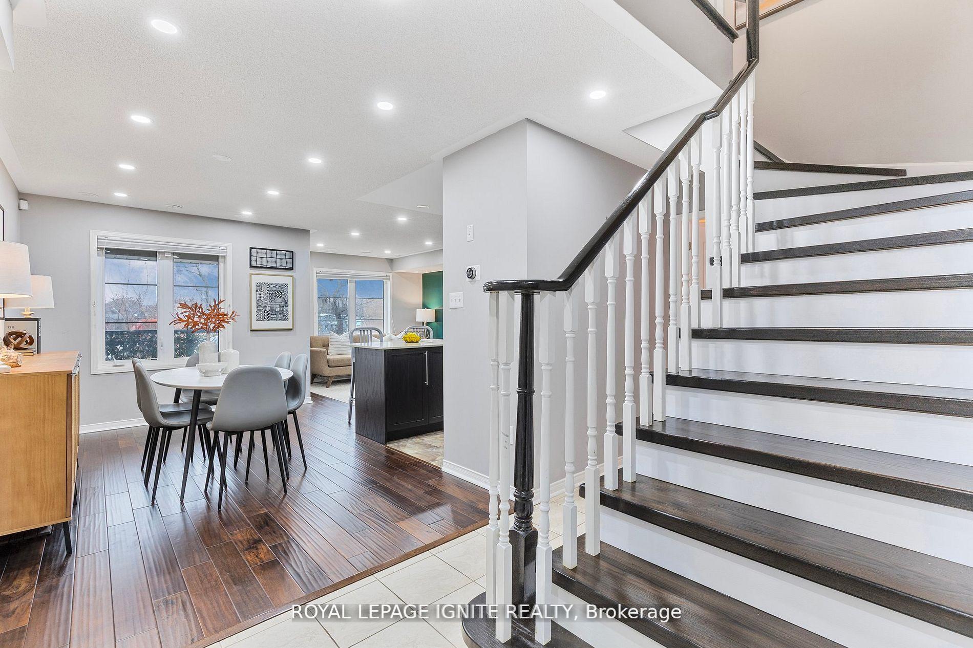 2 Bedrooms Condo at 6063 Kingston, Toronto For sale