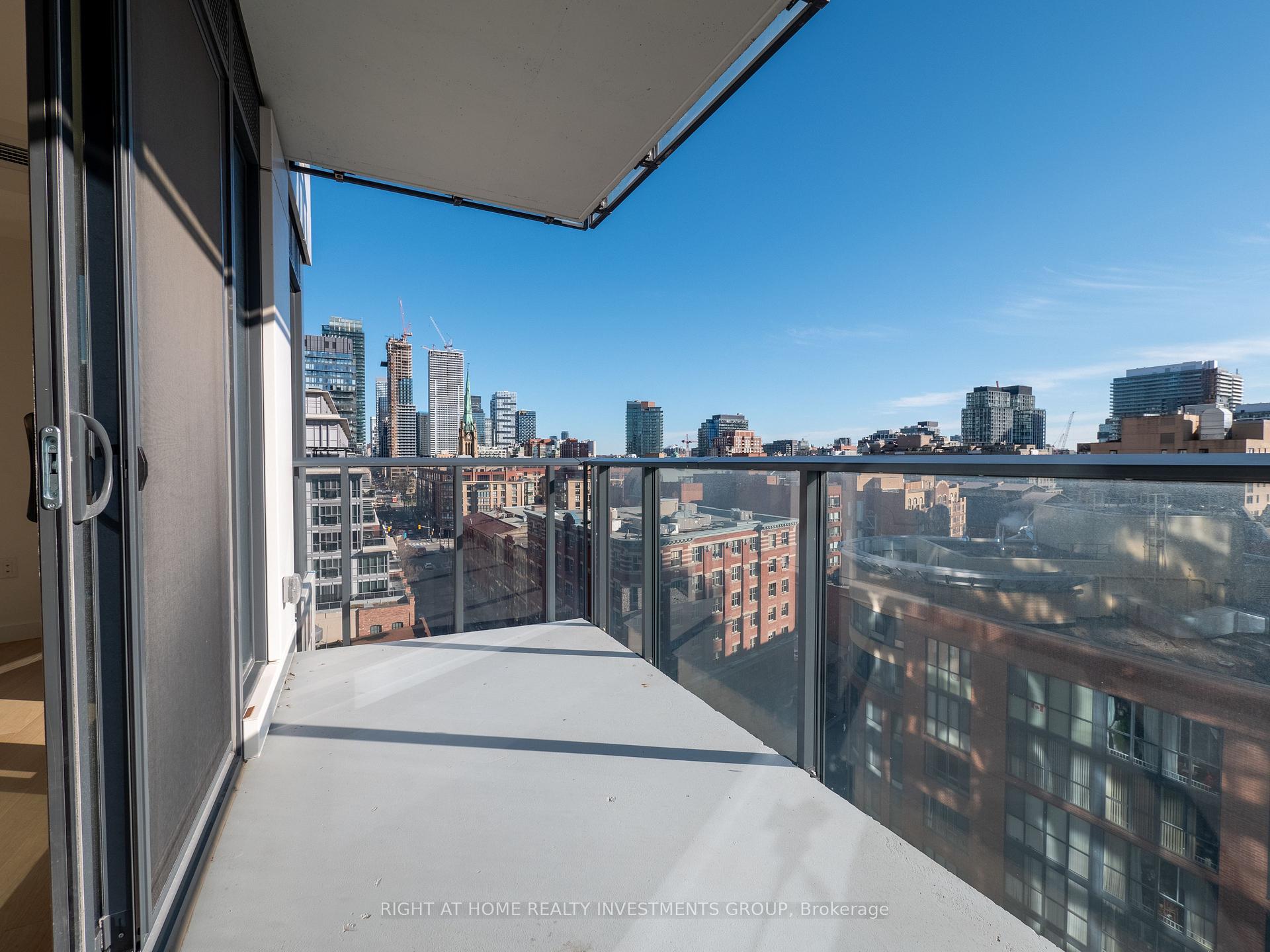 3 Bedrooms Condo at 2A Church, Toronto For sale