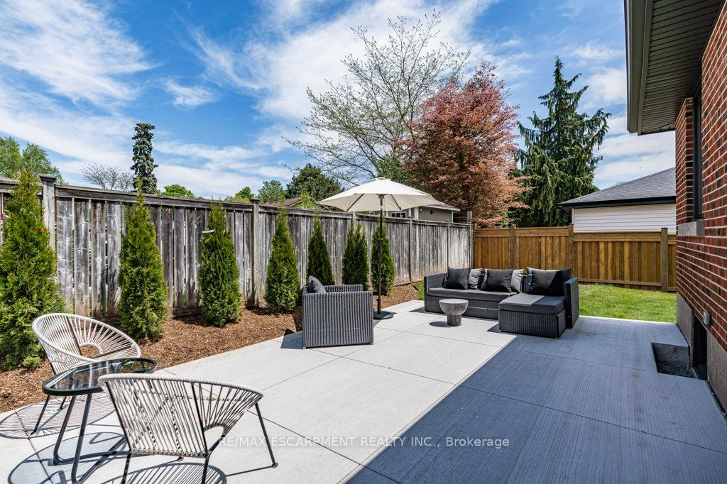 877 Condor Drive