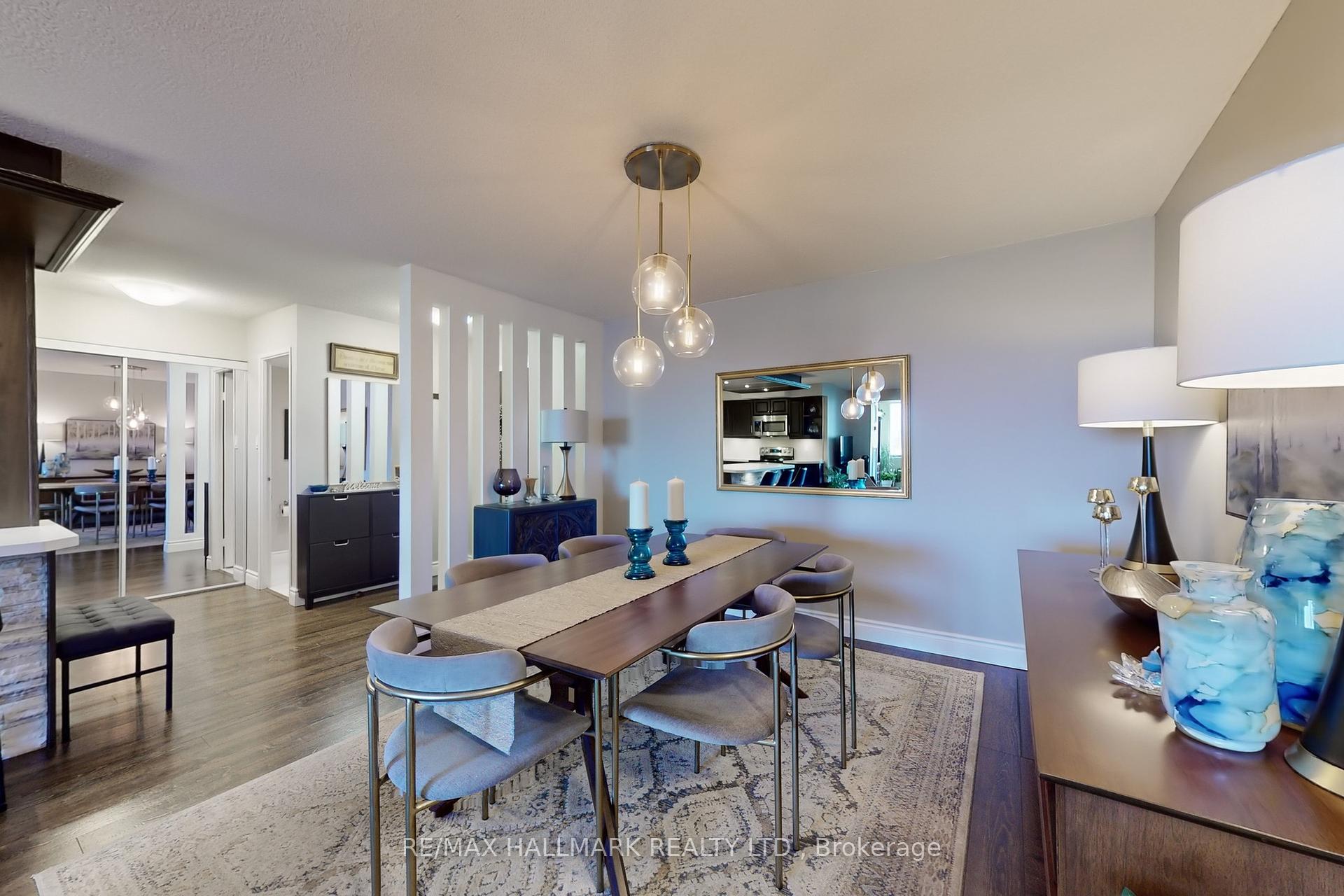 2 Bedrooms Condo at 2350 Bridletowne, Toronto For sale