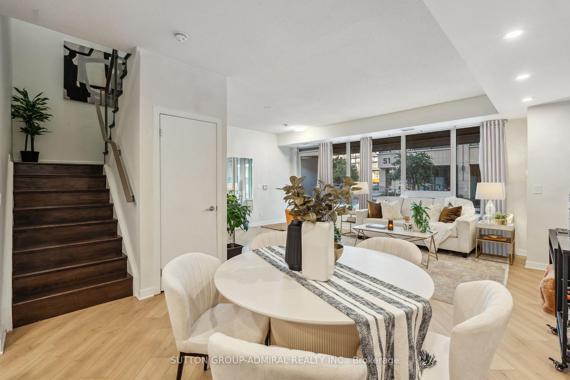 2 Bedrooms Condo at 55 East Liberty,  Toronto For sale