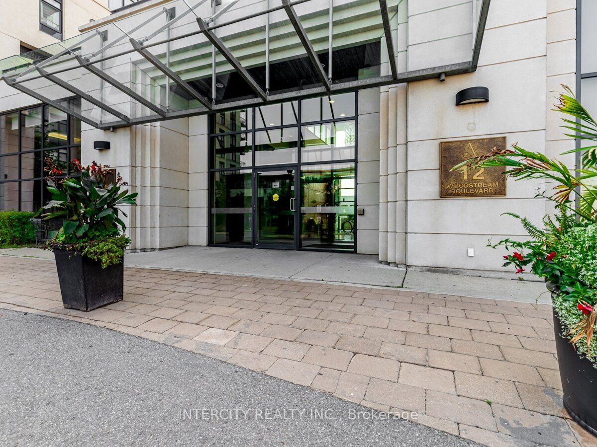#412 - 12 Woodstream Boulevard, Vaughan, ON L4L 8C3