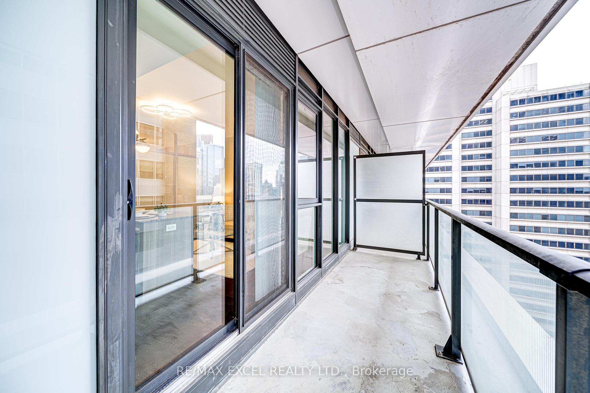 1 Bedroom Condo at 426 University,  Toronto For sale