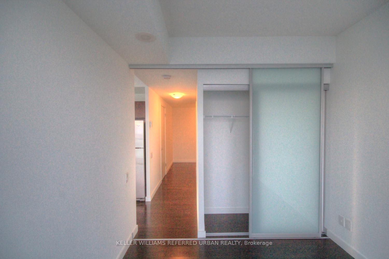 2 Bedrooms Condo at 70 Distillery, Toronto For sale