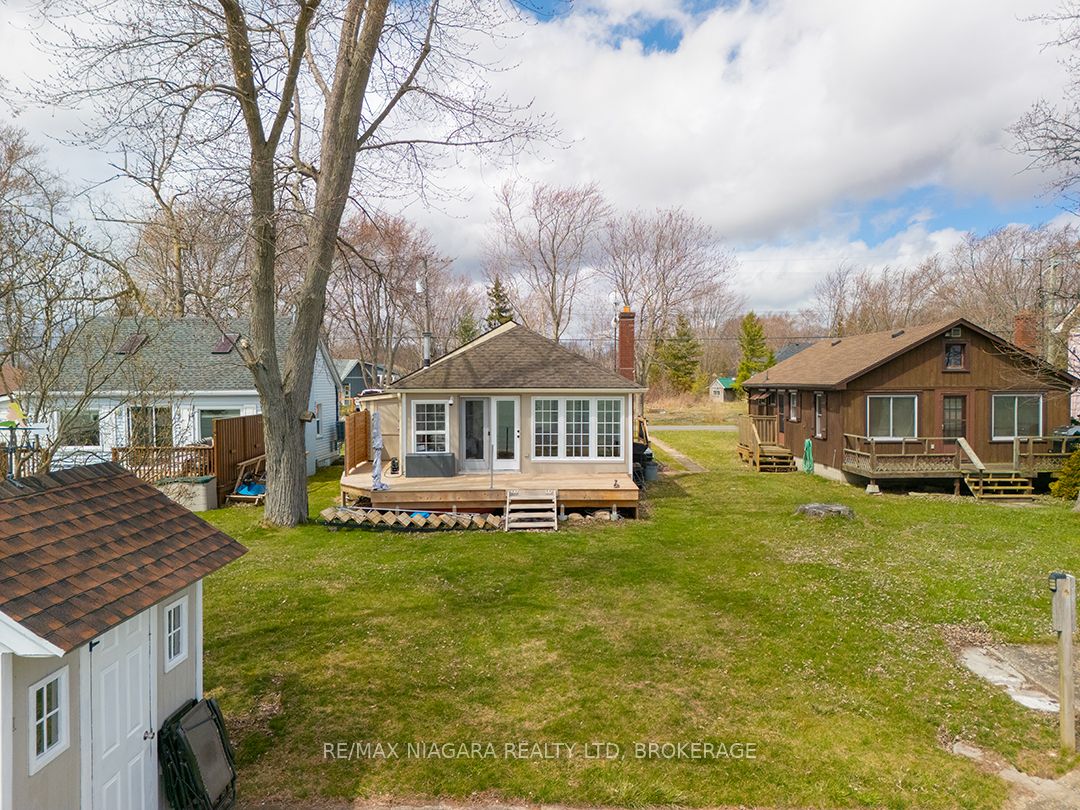 11161 Churchill Avenue, Wainfleet, ON L0S 1V0