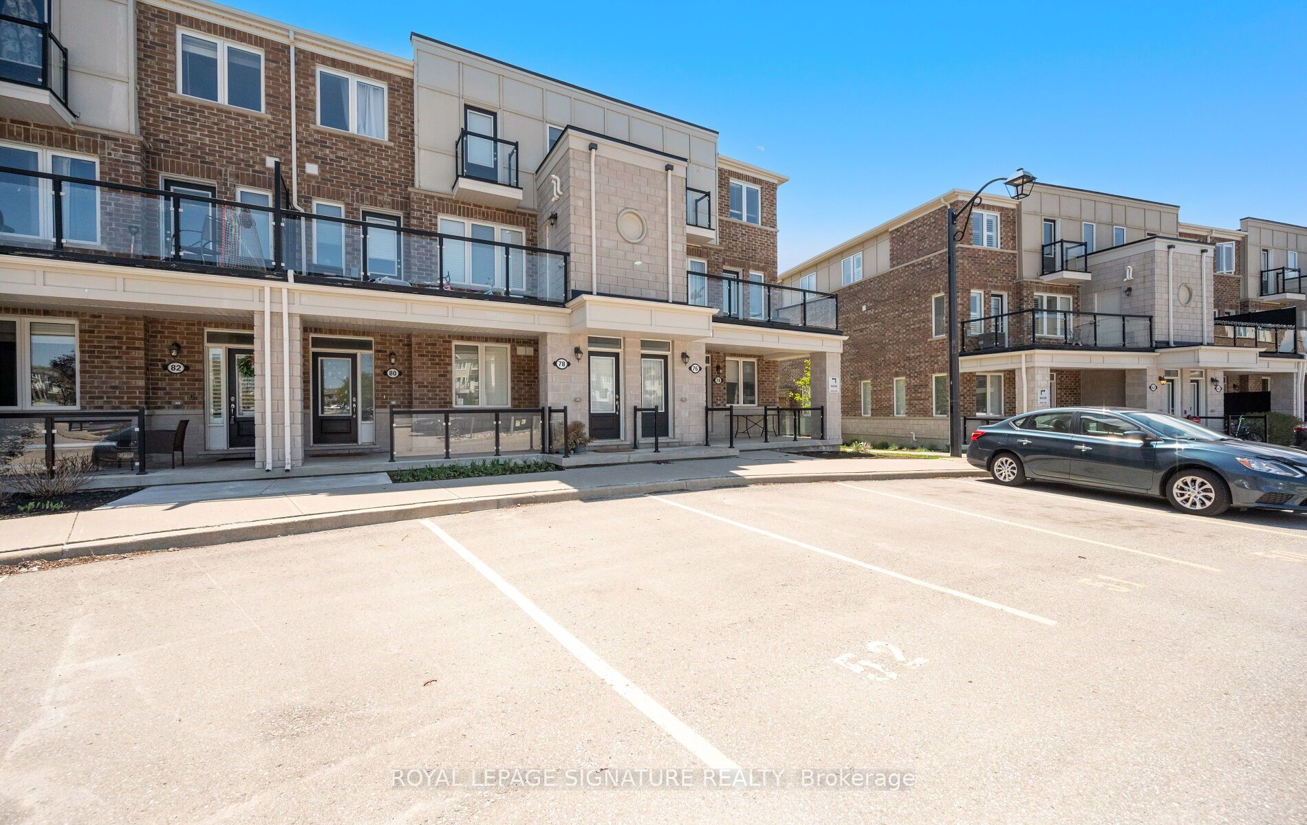 82 Daylily Lane E, #82