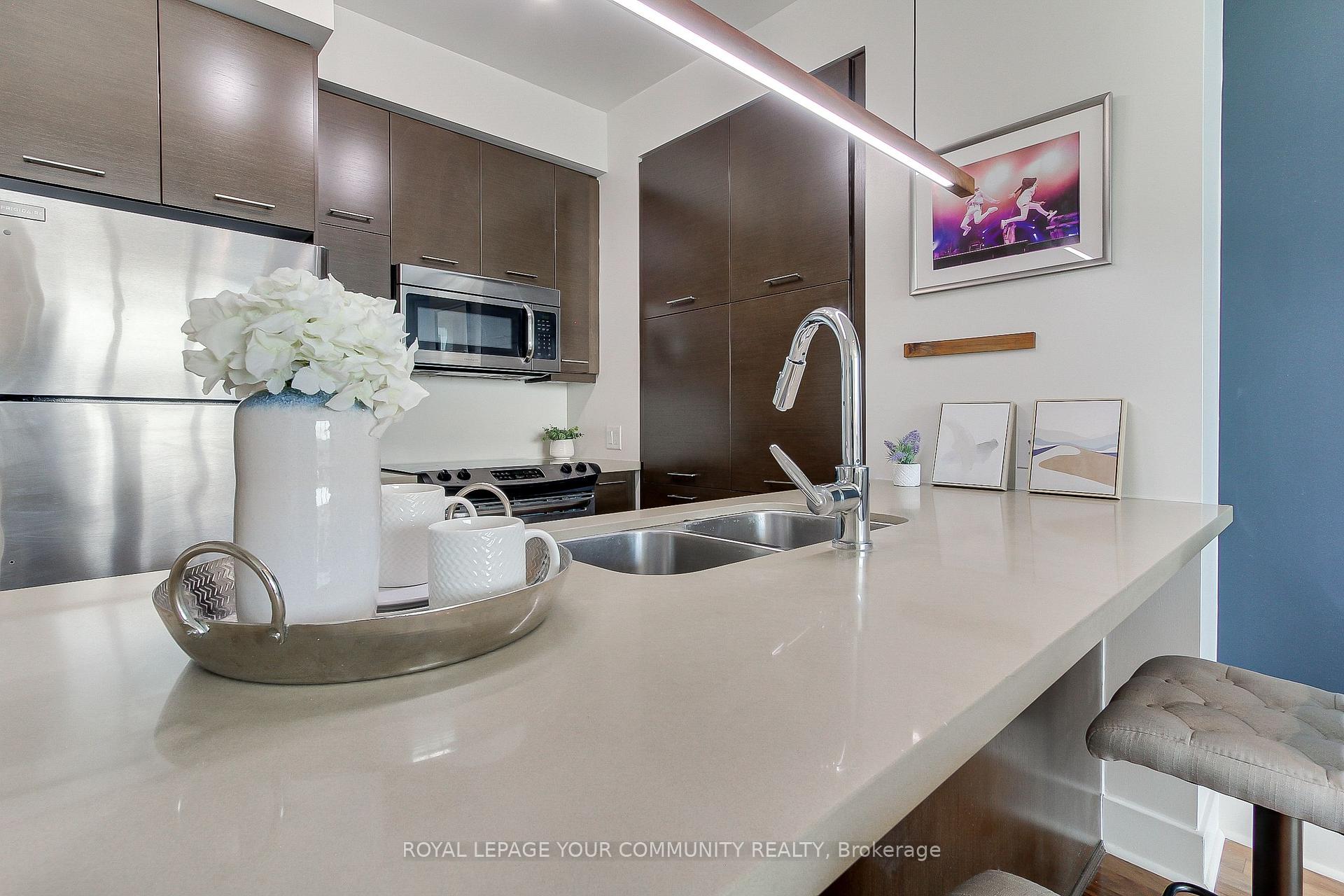 1 Bedroom Condo at 26 Norton, Toronto For sale