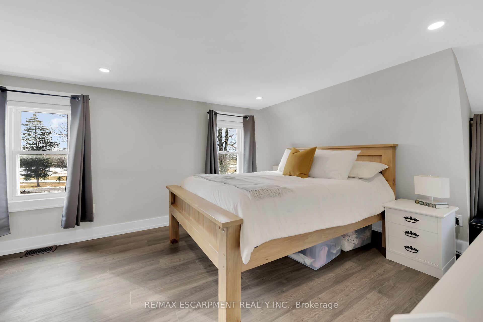 5324 Canborough Road