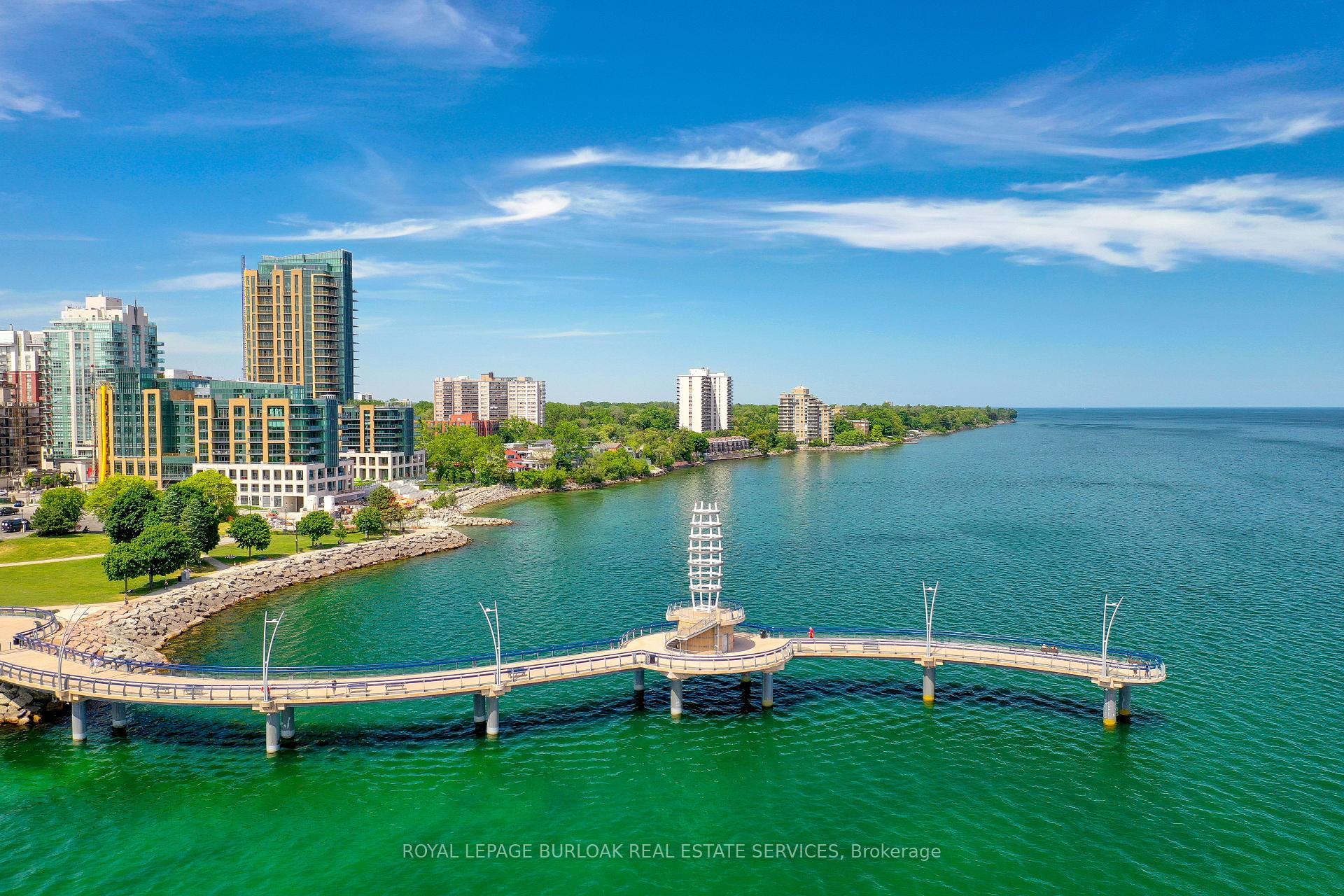 2 Bedrooms Condo at 2190 Lakeshore, Burlington For sale