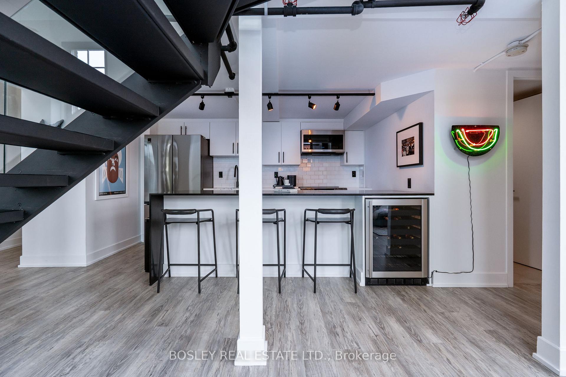3 Bedrooms Condo at 183 Dovercourt, Toronto For sale