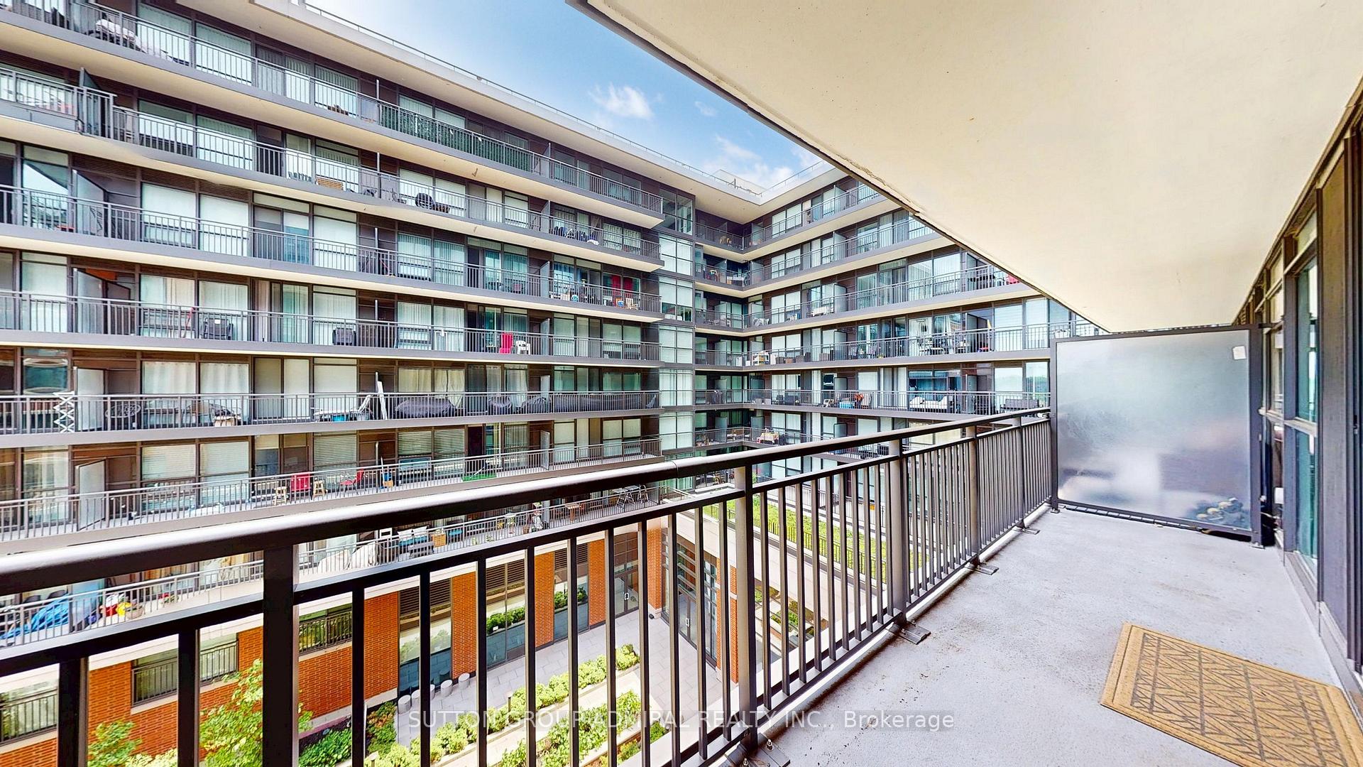 1 Bedroom Condo at 3091 Dufferin, Toronto For sale