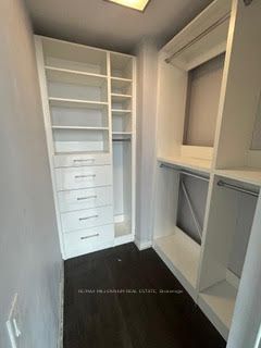 https://trreb-image.ampre.ca/FvRICY7kjMbgJWVgcEfHpXTszdyDAJs2__maHzvJwH4/rs:fit:960:960/wm:.5:so:0:50:.4/wmsh:10/wmt:PHNwYW4gZm9yZWdyb3VuZD0nd2hpdGUnIGZvbnQ9JzY4Jz5SRS9NQVggTUlMTEVOTklVTSBSRUFMIEVTVEFURSwgQnJva2VyYWdlPC9zcGFuPg/L3RycmViL2xpc3RpbmdzLzQwLzg4LzQzLzQ2L3AvMGNlMDRjMTEtOWU3ZC00OWI5LWE2ZGMtN2Y2Mjc1MTg0NjVhLmpwZw.jpg