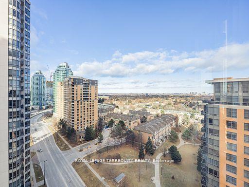 3 Bedrooms Condo at 15 Northtown, Toronto For sale