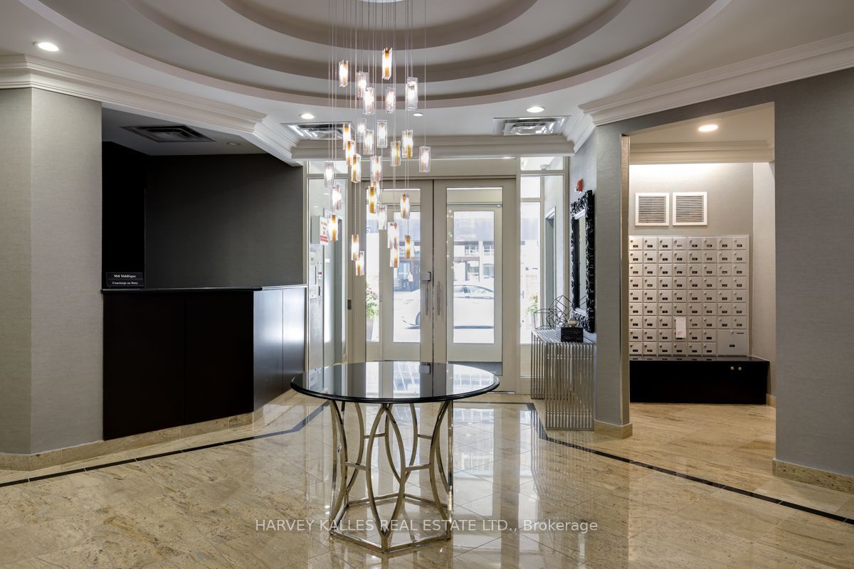 60 St. Clair Avenue W 1107