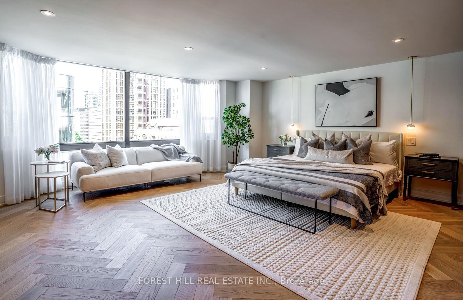 2 Bedrooms Condo at 1166 Bay, Toronto For sale