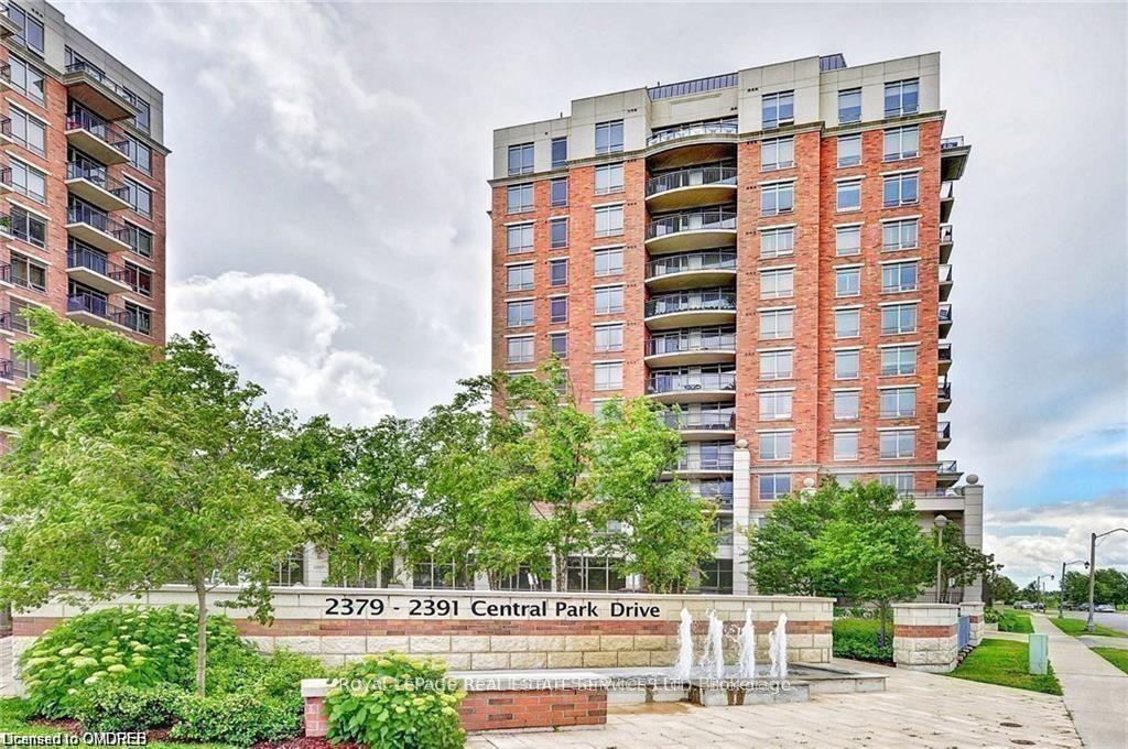 2 Bedrooms Condo at 2391 Central Park, Oakville For sale