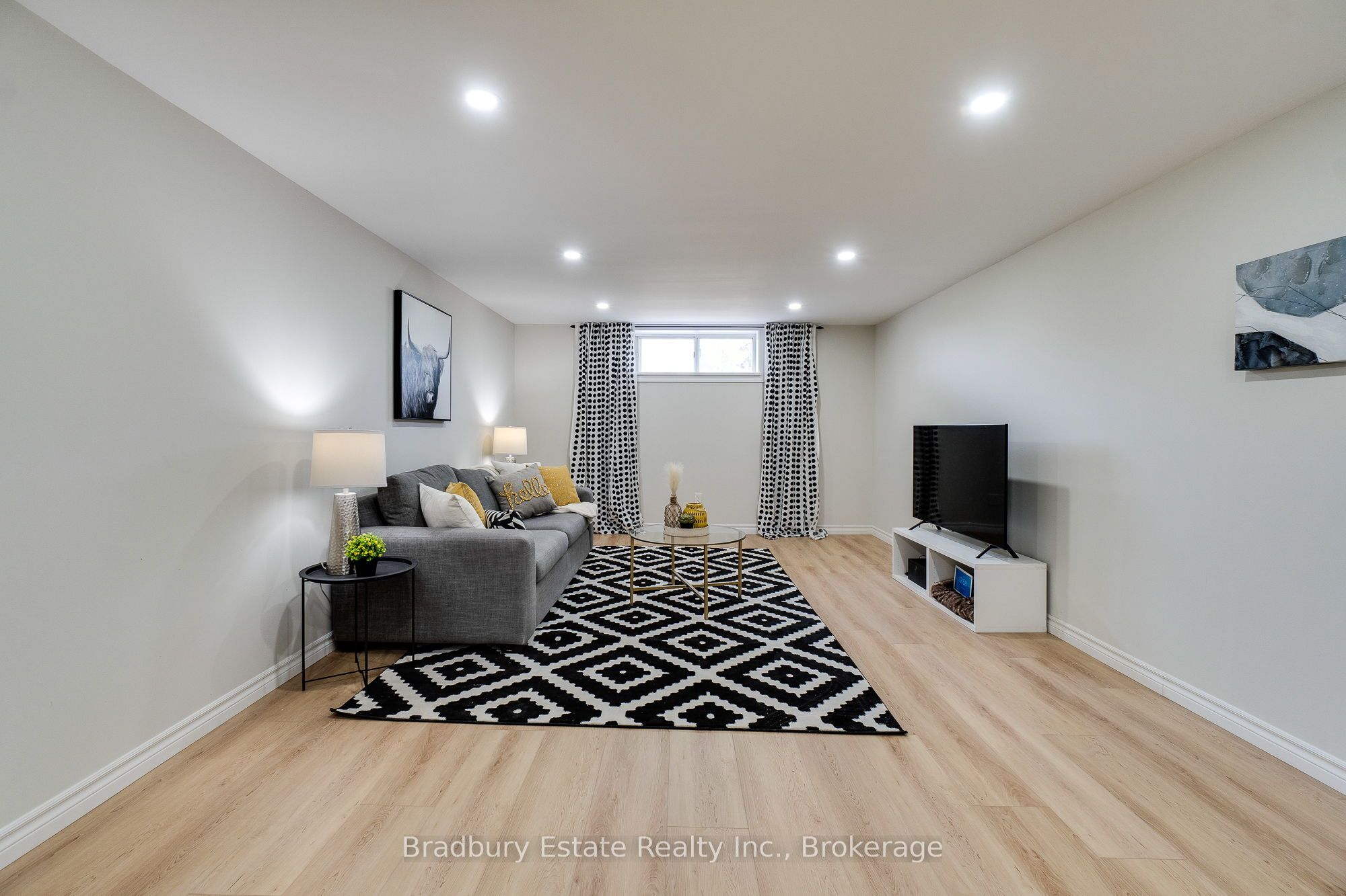3092 Palmer Drive