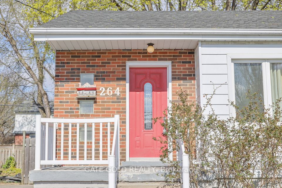 264 upper paradise Drive, Hamilton, ON L9C 5C2