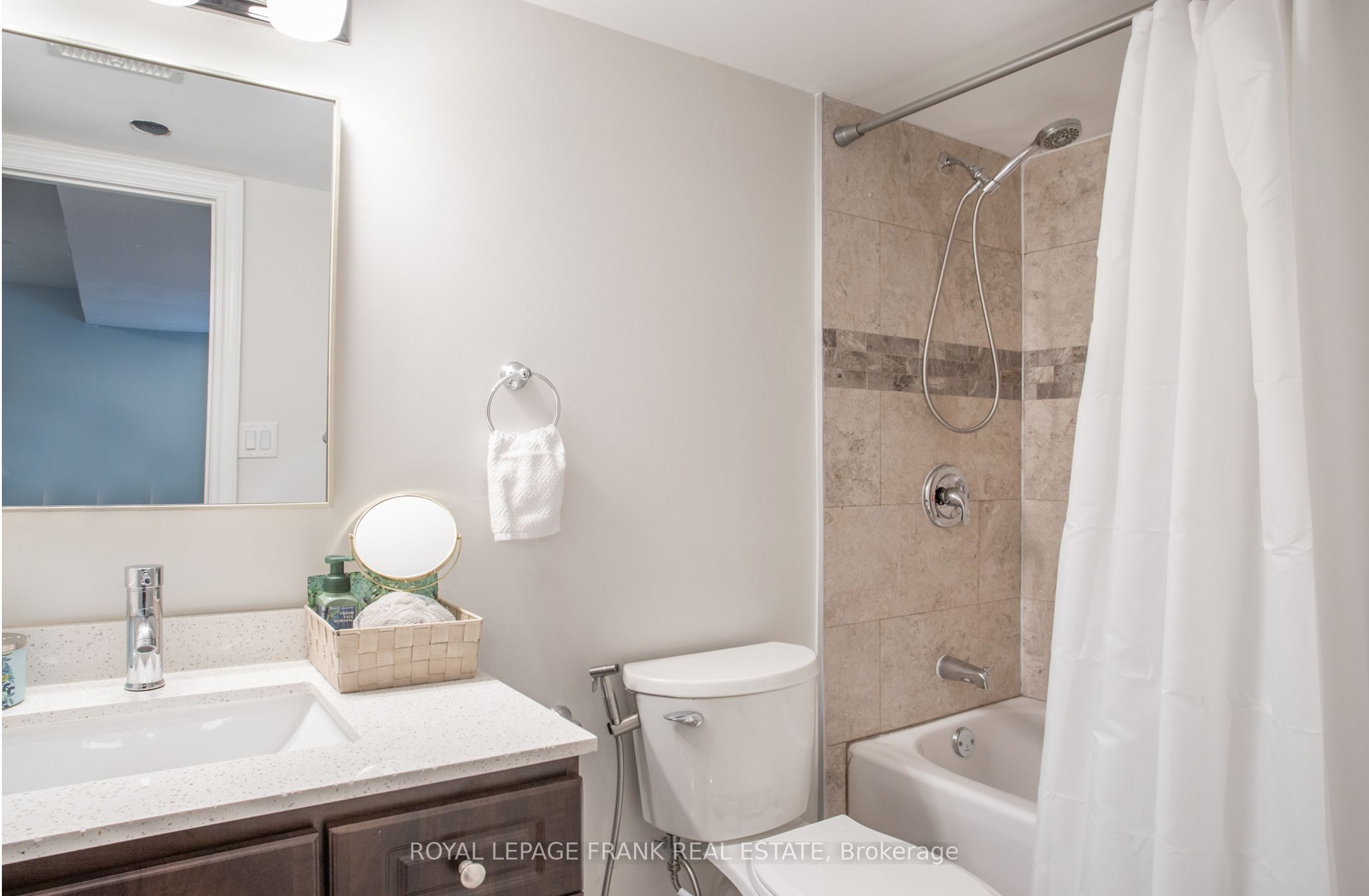 3140 Cochrane Street