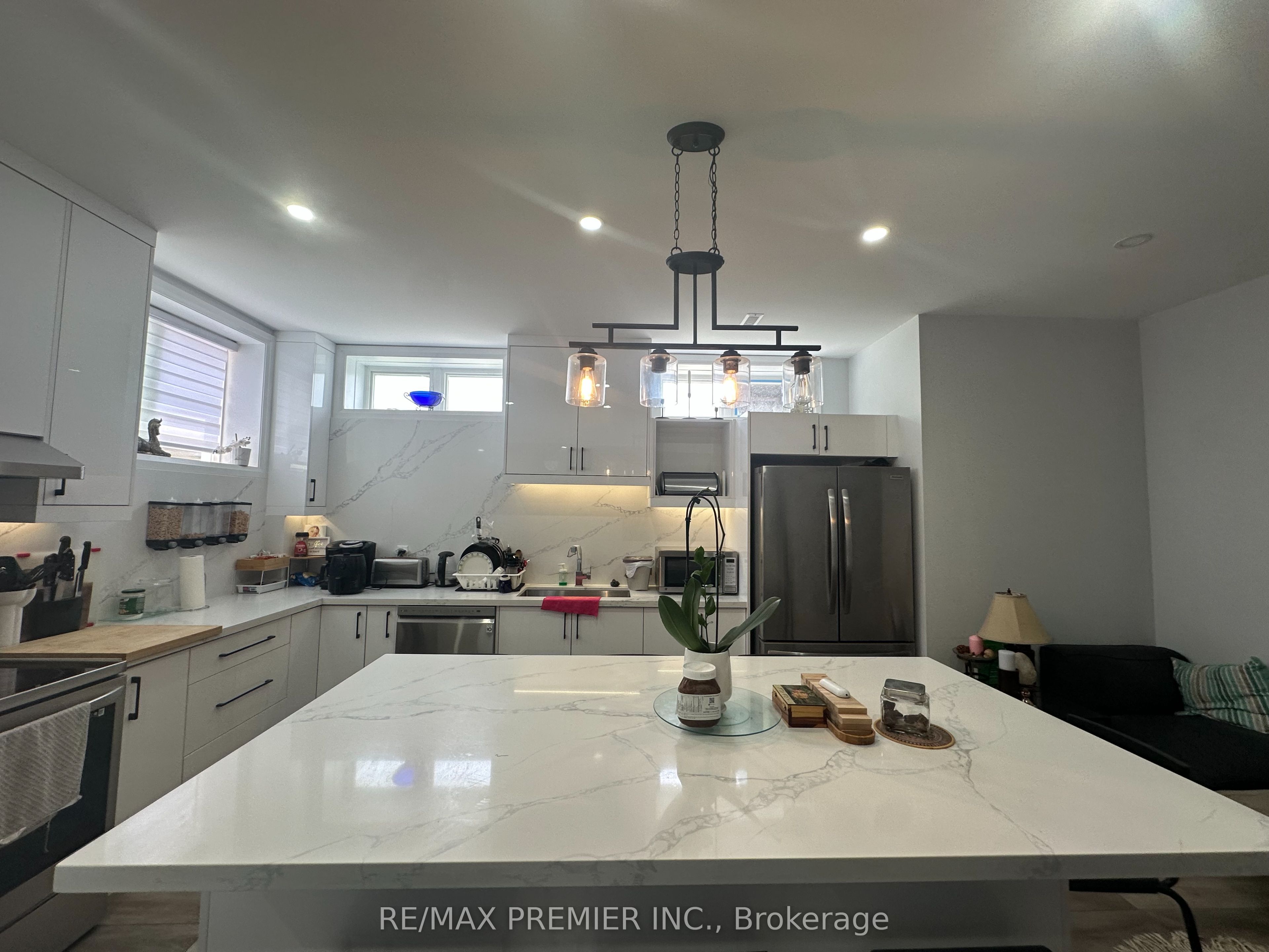26 Elinor Avenue, #Basement