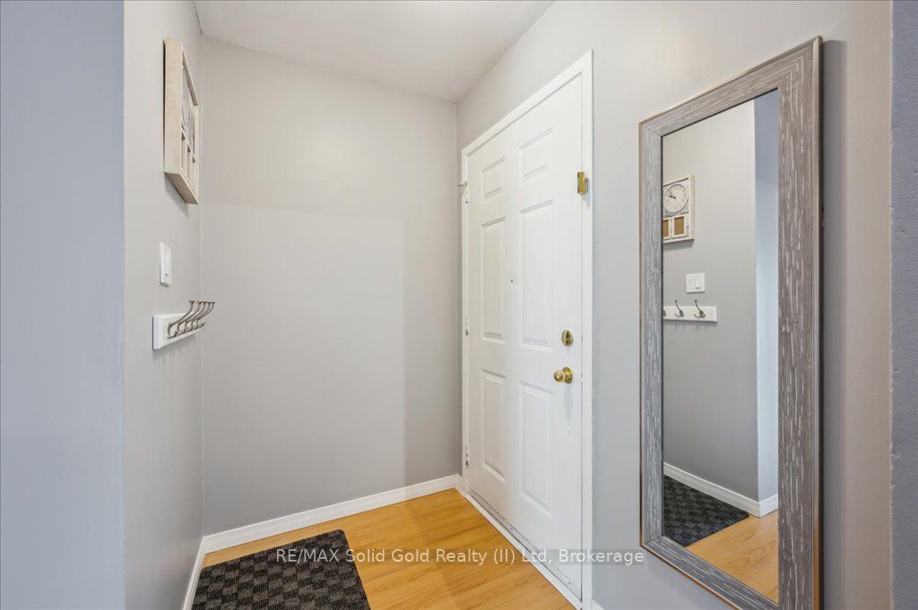 419 Bairstow Crescent, #3