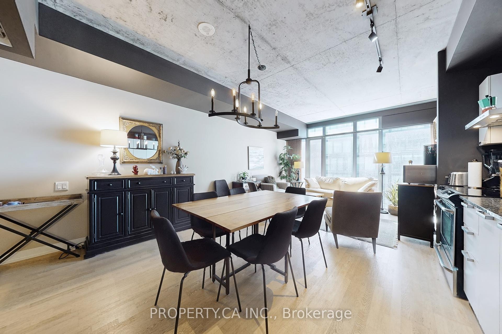 1 Bedroom Condo at 650 King, Toronto For sale