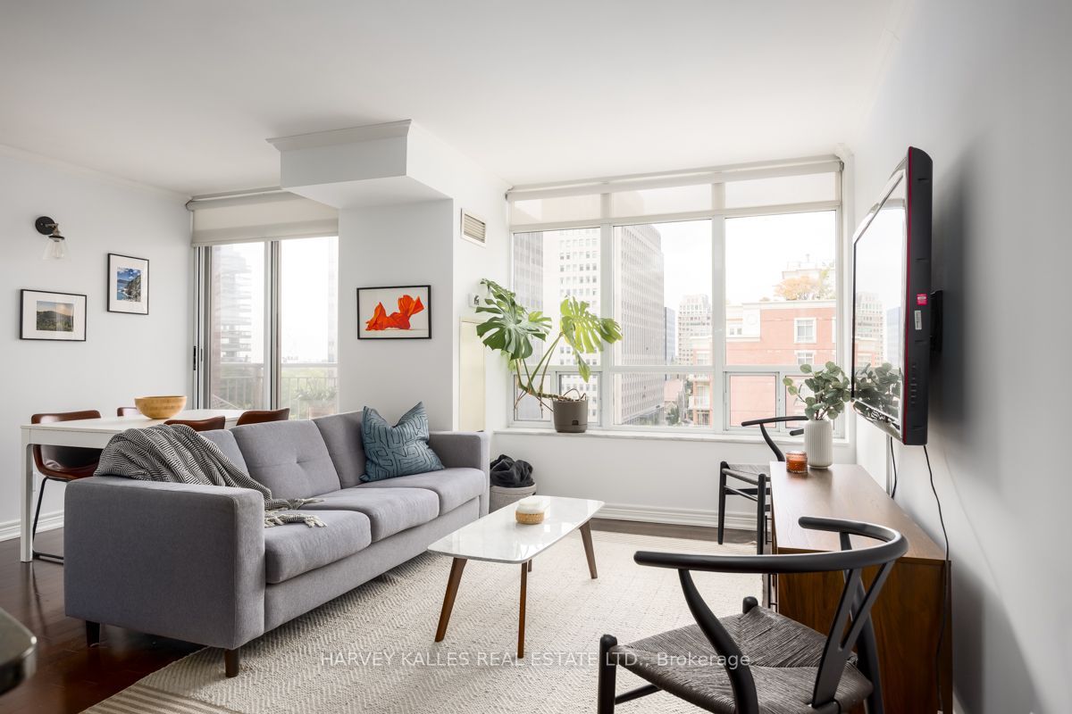 60 St. Clair Avenue W 1107