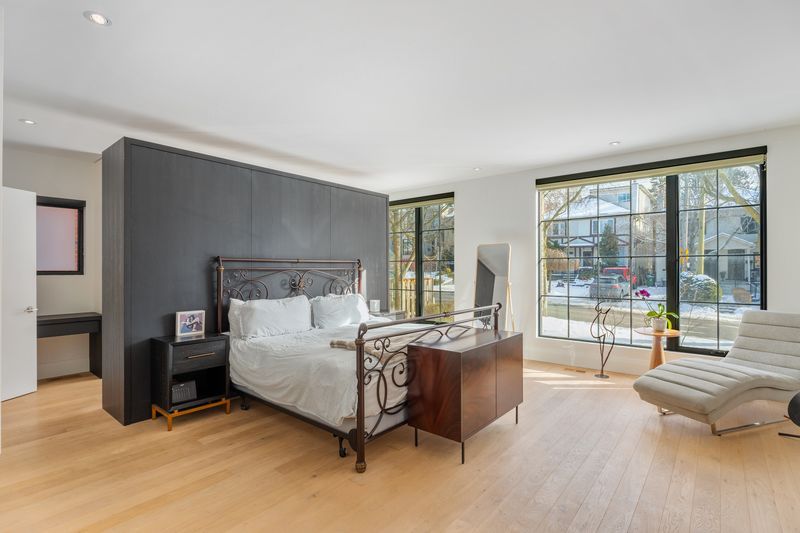 34 Coulson Avenue B