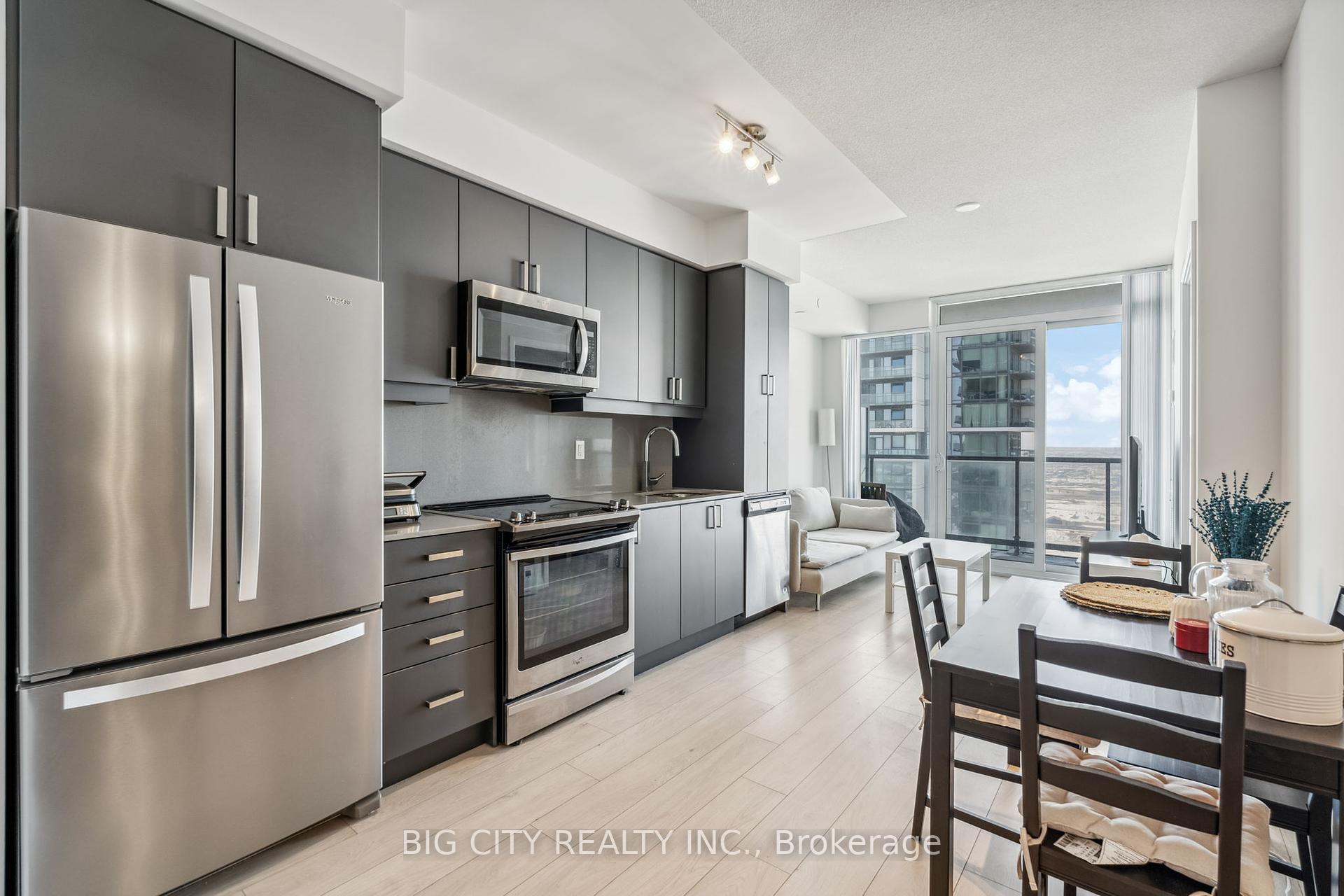 2 Bedrooms Condo at 7895 Jane, Vaughan For sale