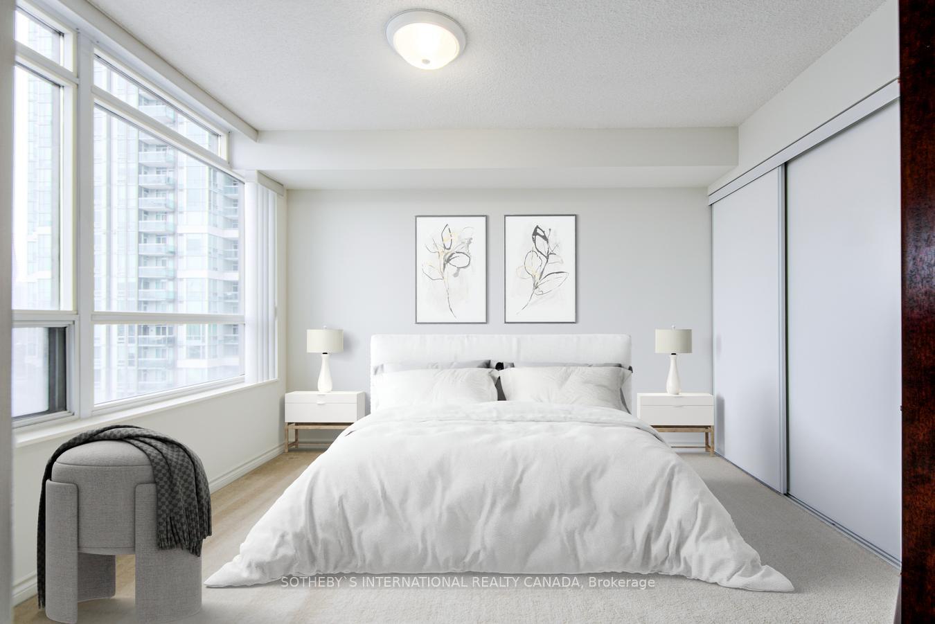3 Bedrooms Condo at 3888 Duke Of York,  Mississauga For sale