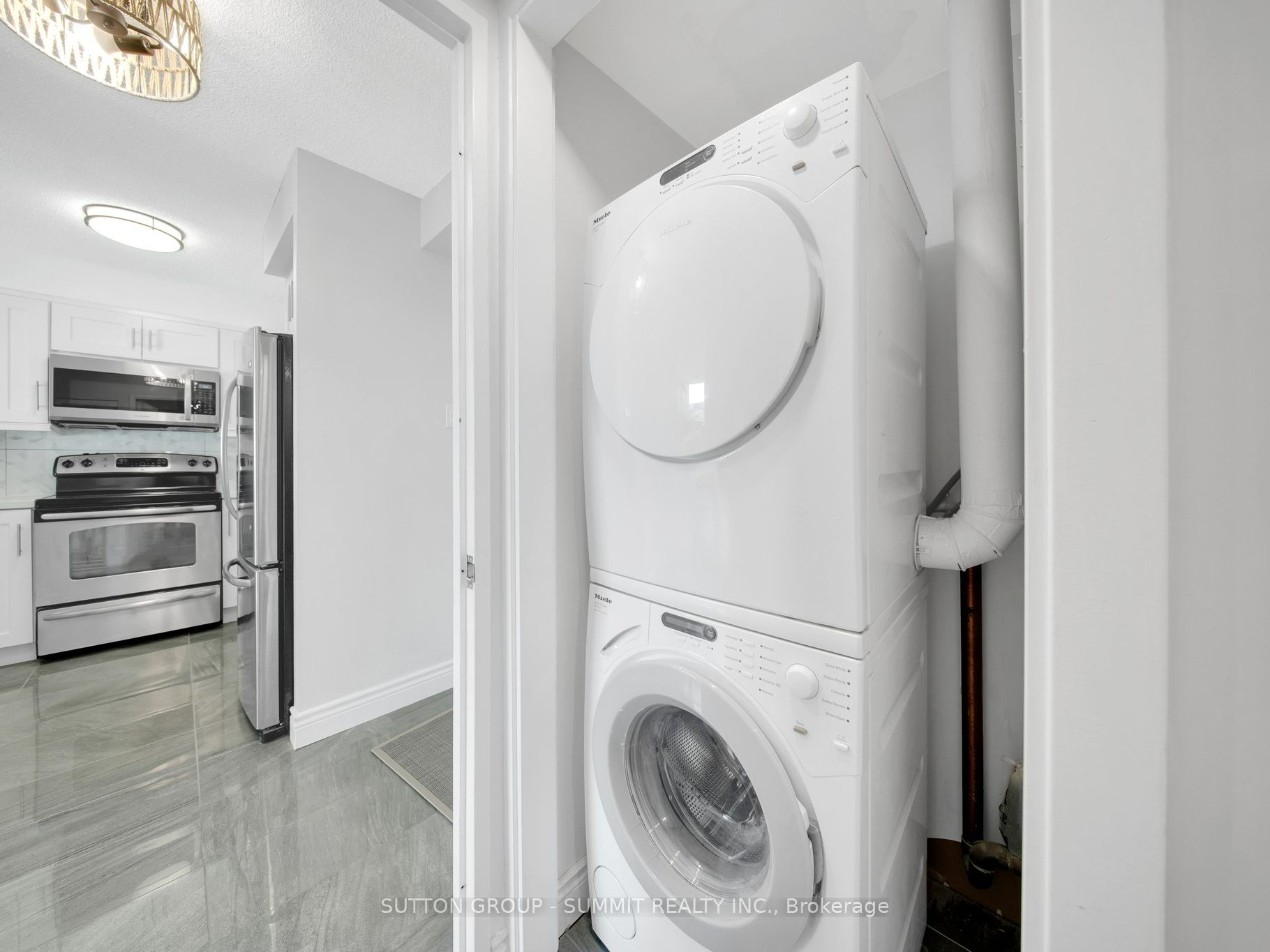 2155 Burnhamthorpe Road W, #1208