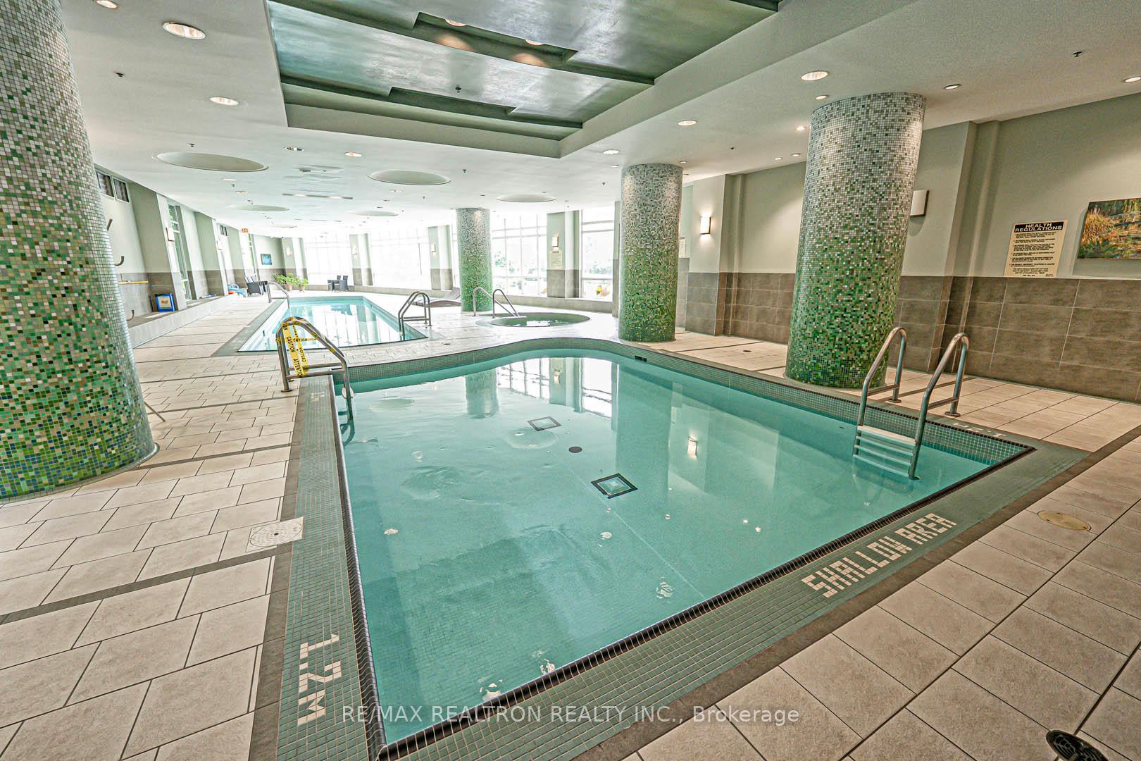 2 Bedrooms Condo at 60 Byng, Toronto For sale