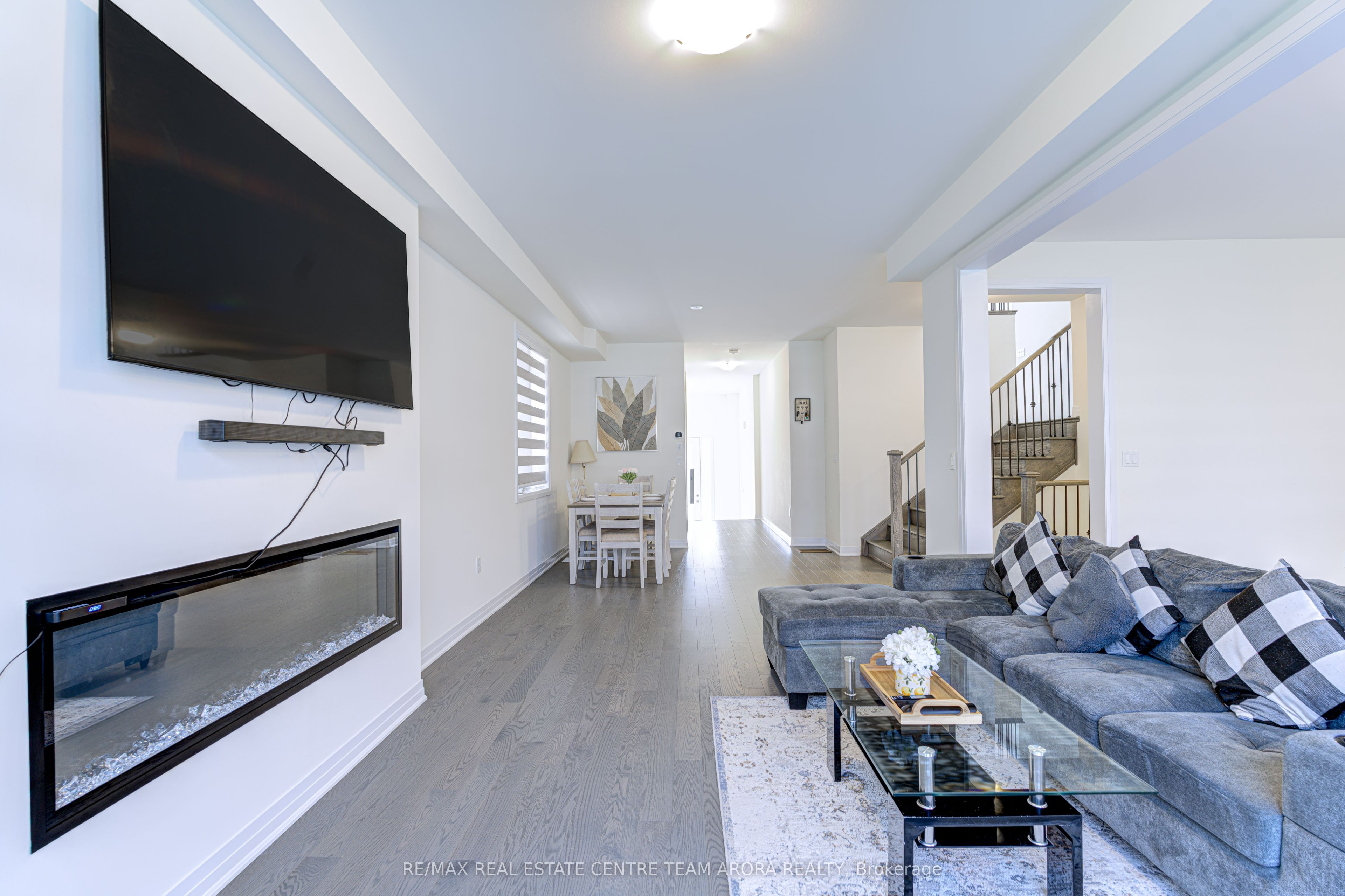 16 Tyler Avenue