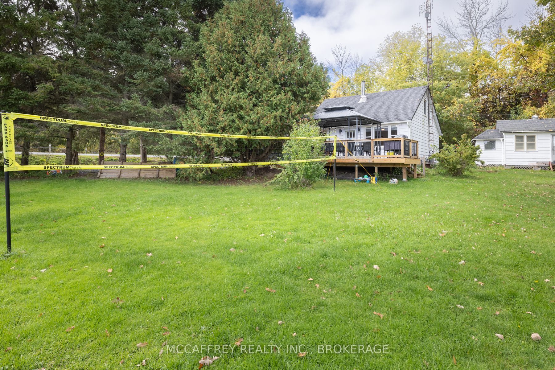 1085 SOUTH SHORE Road, Greater Napanee, ON K7R 3K7