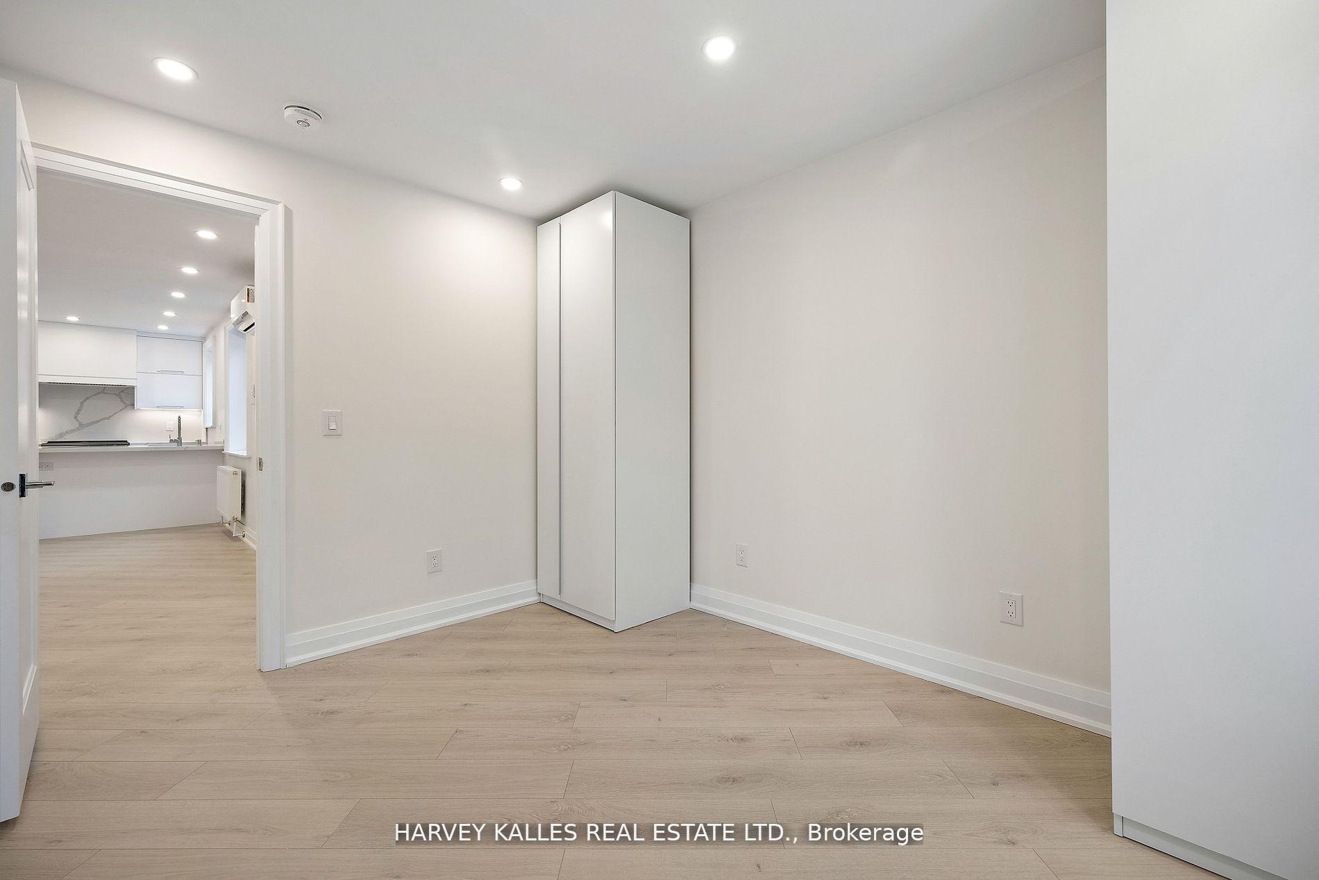 1006 Eglinton Avenue W Unit 2