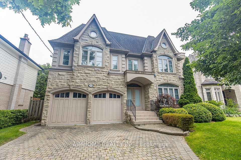 395 Princess Avenue
